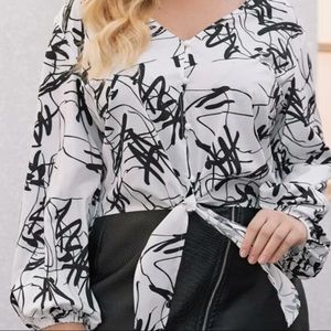 Final Sale! Black and White printed SHEIN Blouse (Size 1x)